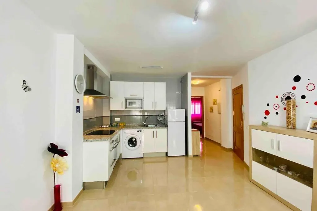 “Smile Nerja” Chic Apartment With Wifi, 4 Guests Spain