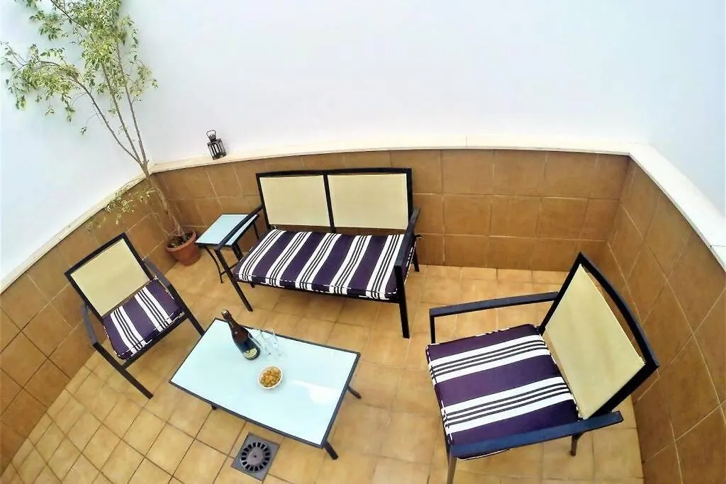 “Smile Nerja” Chic Apartment With Wifi, 4 Guests 0*, Nerja